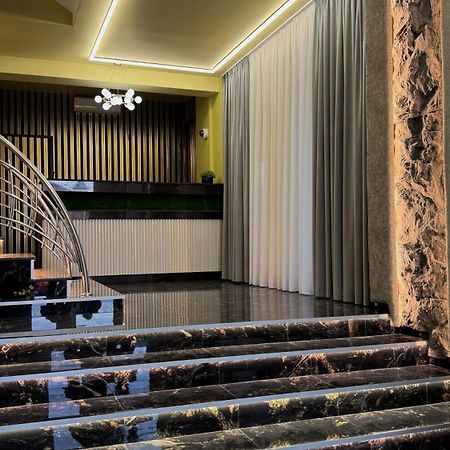 Hotel Sorelo ปีเตช ภายนอก รูปภาพ