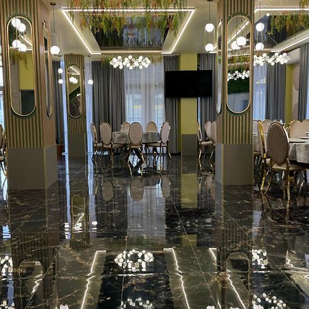 Hotel Sorelo ปีเตช ภายนอก รูปภาพ
